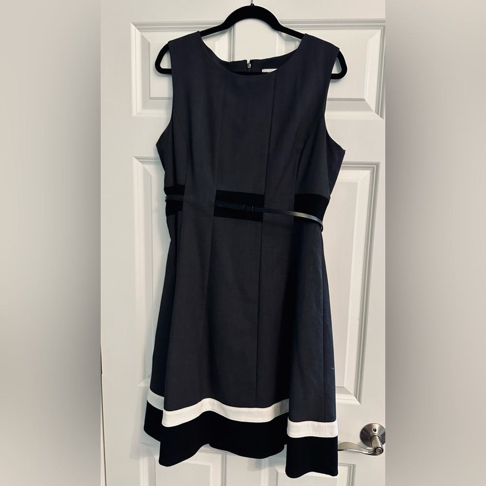 New Calvin Klein belted dress- Sz 14